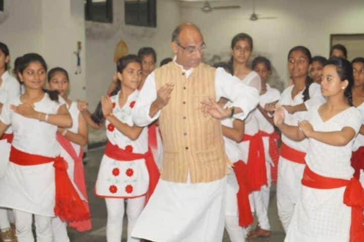 Mahamaya Balika Inter College-Dance