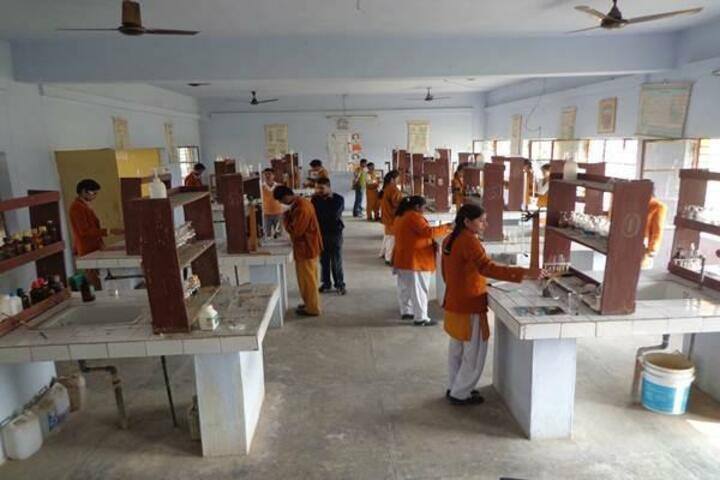 Maharishi Vidya Mandir-Chemistry-Lab