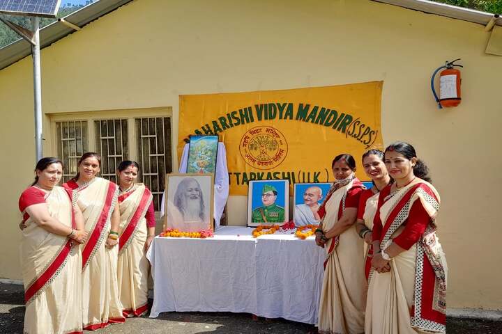 Maharishi Vidya Mandir-Teachers Day