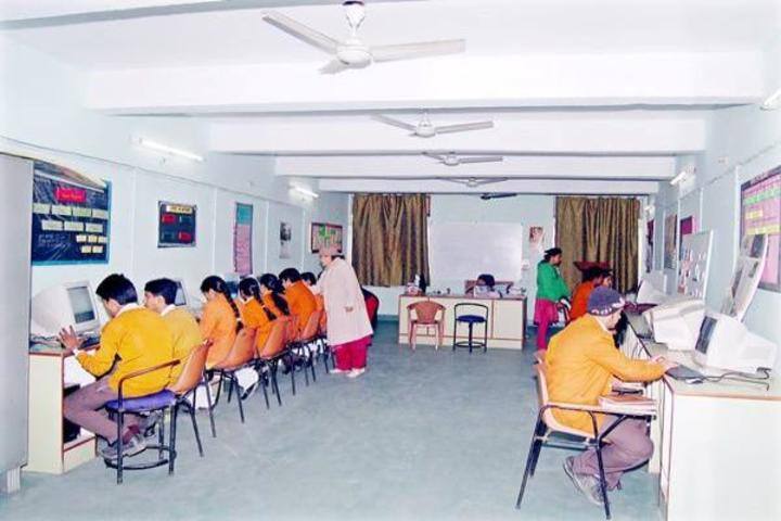Maharishi Vidya Mandir-Computer-Lab