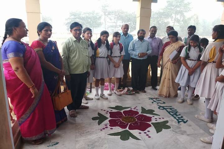 Maharishi Vidya Mandir- Rangoli