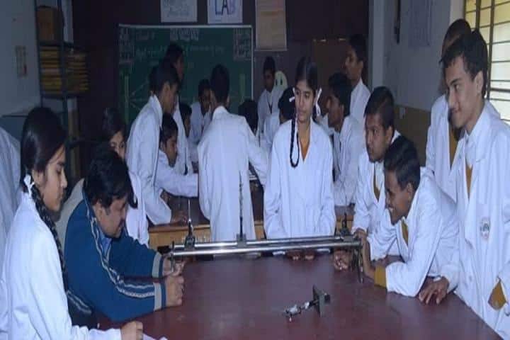 Maharishi Vidya Mandir-Physics Lab
