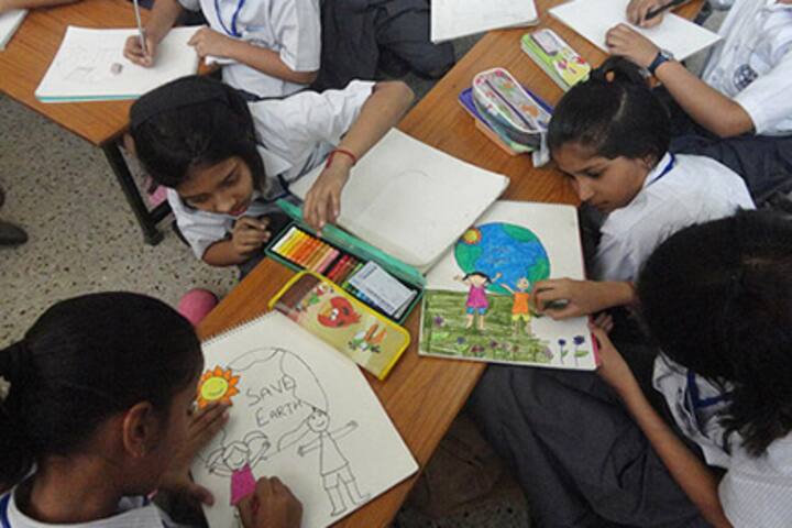 Mahatma J F Public School-Art room