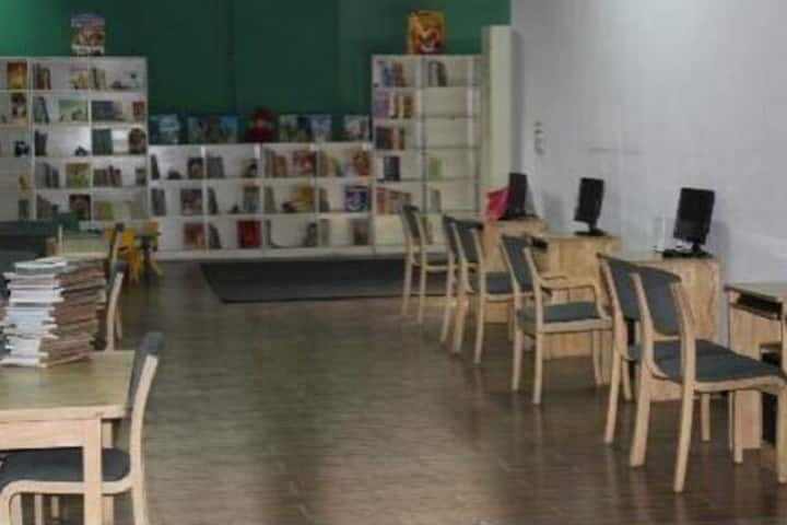 Manav Rachna International School-Library