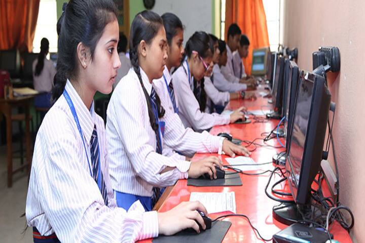 Mantora Public School-Computer lab