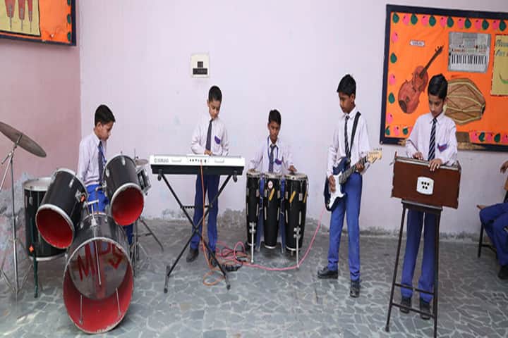 Mantora Public School-Music room