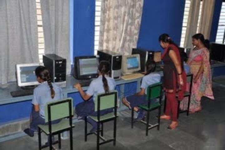 Marigold Public School-Computer lab