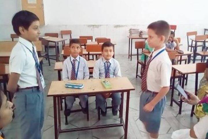 Mirzapur Lions Public School-Spell Bee Competition