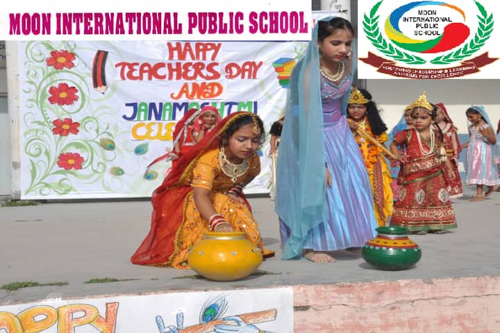 Moon International Public School-Teachers day