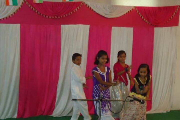 Mother Divine Public School-Dance