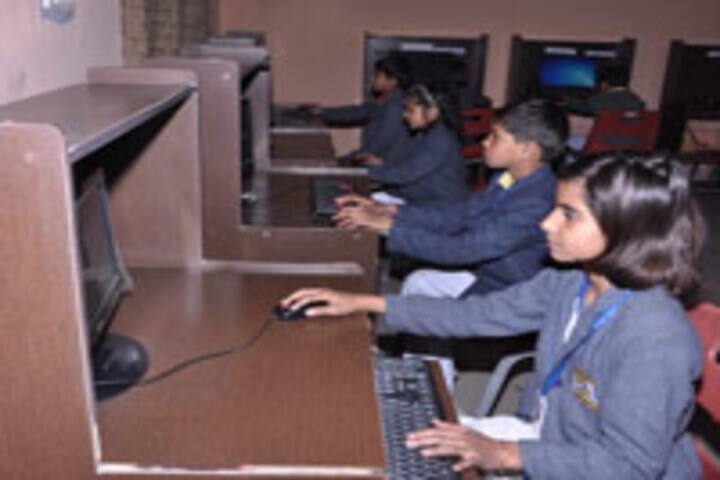 Mount Columbus International School-Computer Lab