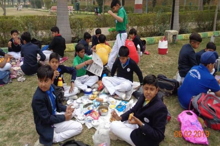 Mount Litera Zee School-Excursion