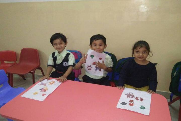 Mount Litera Zee School-Art