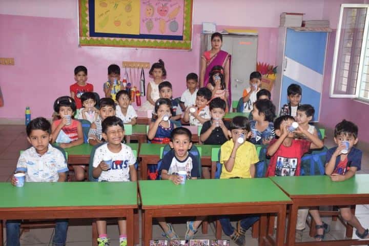 Mount Litera Zee School-Cool Party