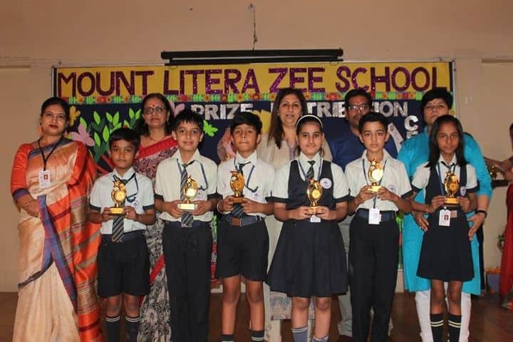 Mount Litera Zee School-Annual Award Celebrations
