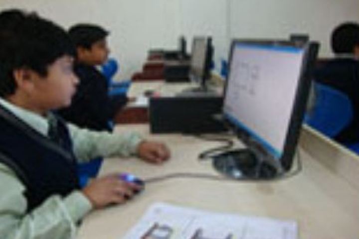 Mount Litera Zee School-Computer Lab