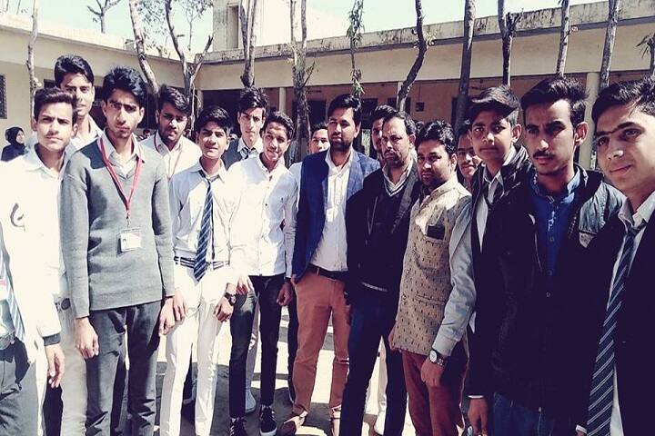 Mumtaz Modern Senior Secondary School - Celebrations
