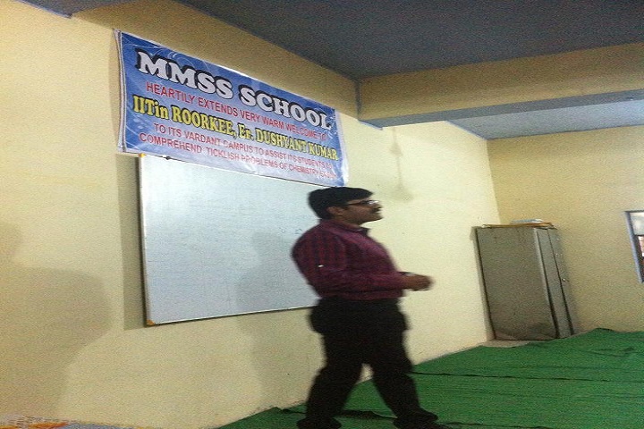 Mumtaz Modern Senior Secondary School - class
