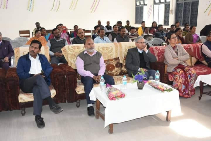 NE Railway Senior Secondary School-Seminar