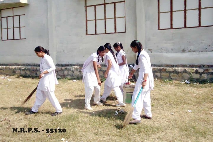Nanhku Ram Public School-Swach Barath