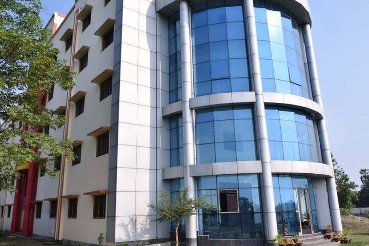 Trident Public School-Building