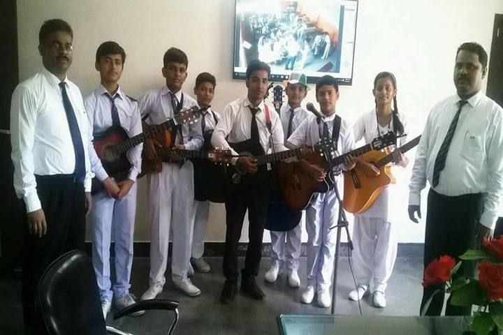 Nav Jeevan Mission School - Music