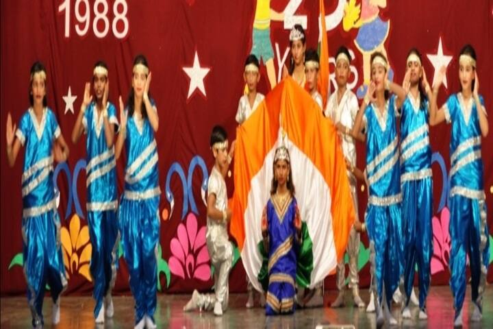 Nav Vani School-Students Day celebrations