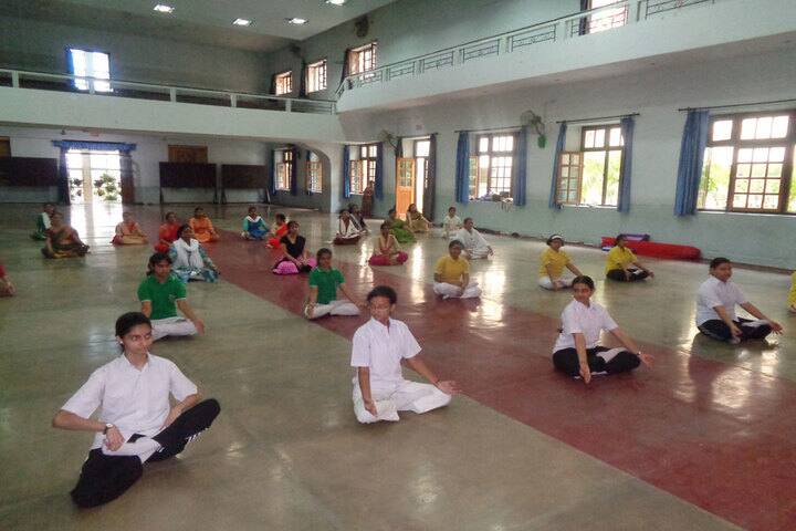 Navayuga Radiance Bilingual Senior Secondary School-Yoga Day