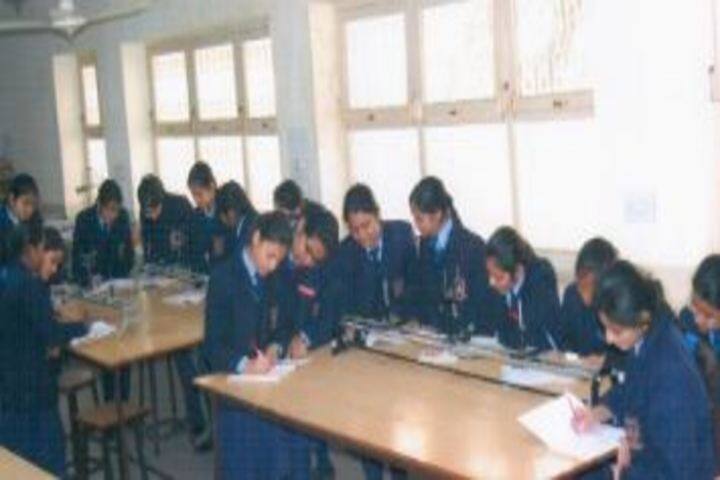 Navayuga Radiance School-Library