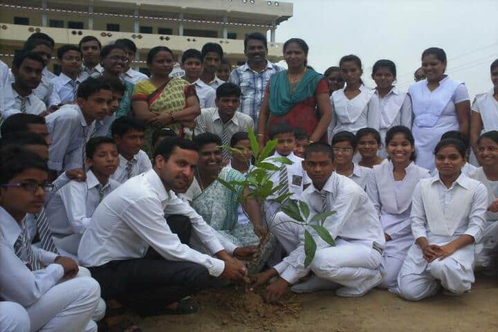 Navayuga Radiance School-Tree Plantation