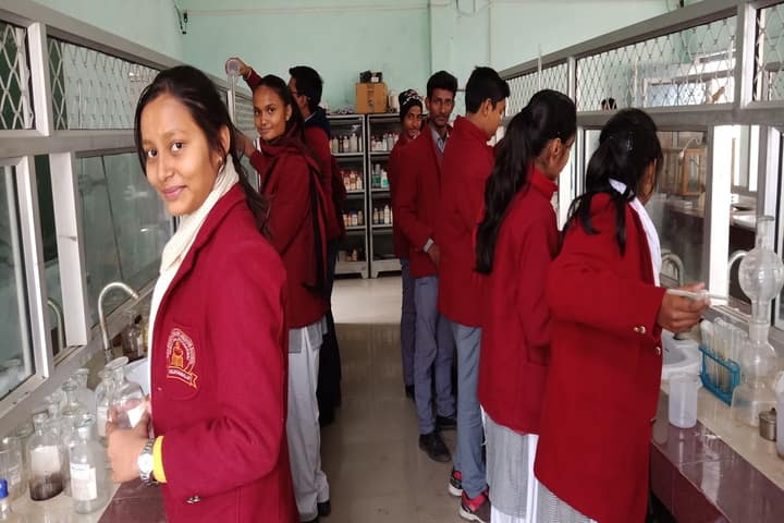 Navjeevan English School-Chemistry Lab