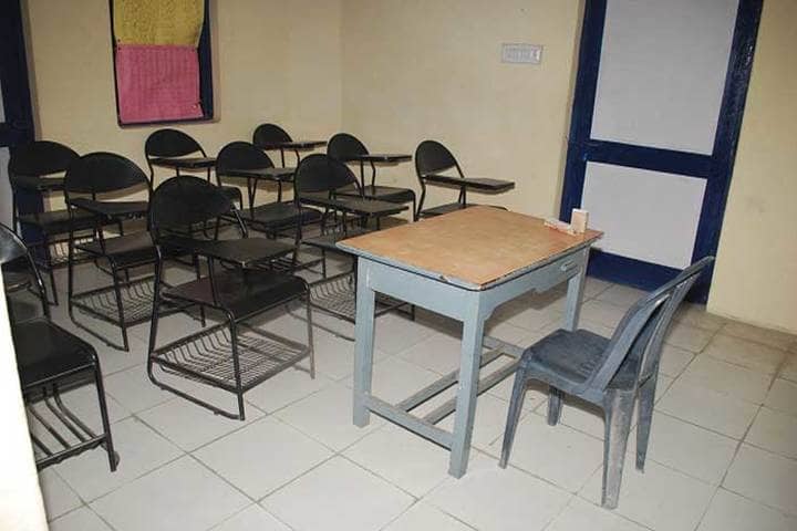 New Kingston Senior Secondary School-Classroom