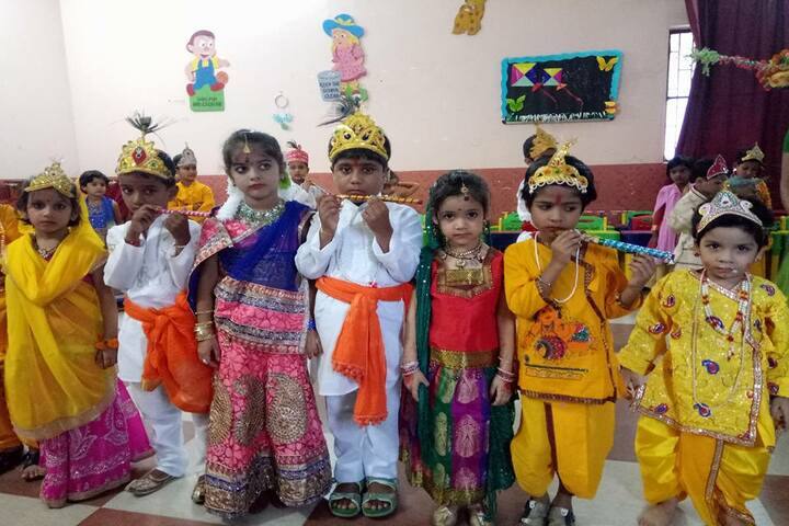 New Public College-Fancy Dress