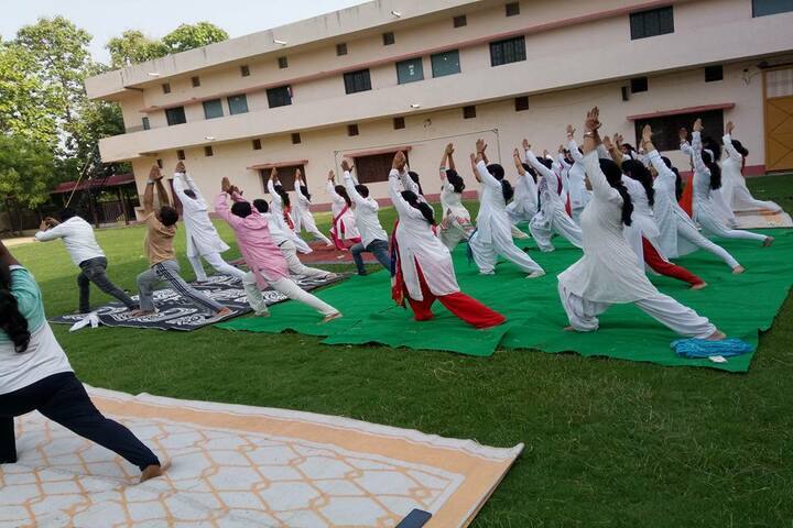 New Public College-Yoga