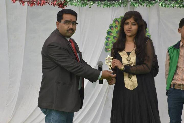 New Standard Public School-Prize Distribution