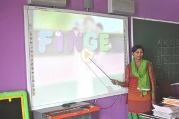 Omni International School-Smart Class
