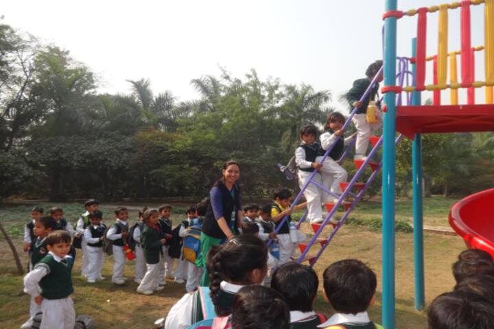 Oxford Green Public School - Games