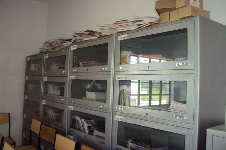 Param Public School-Library