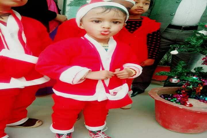 Paras Public School-Christmas Celebrations