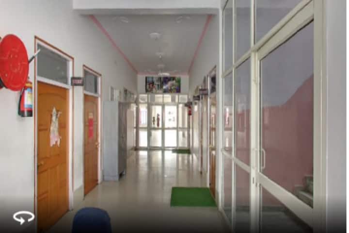 Pintoo Memorial Surya Academy-School Corridoor