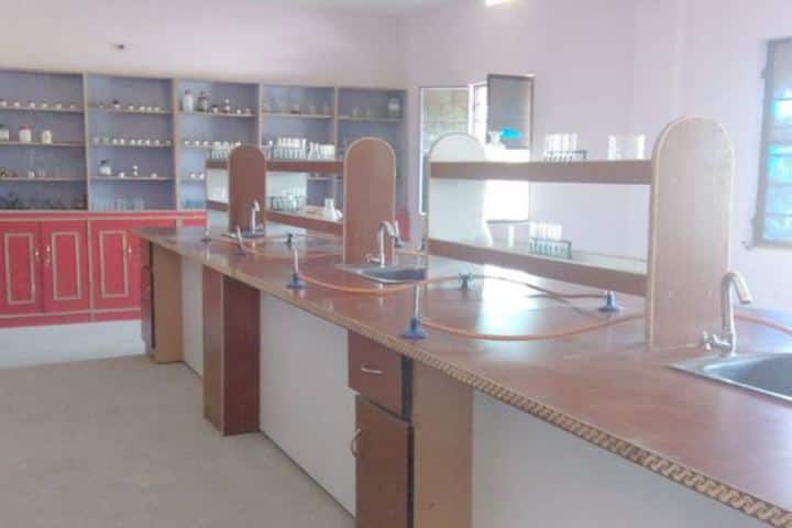 Vidyapati Public School-Chemistry Lab