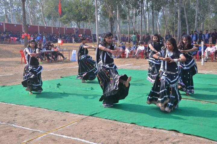 Pioneer Public School-Dance