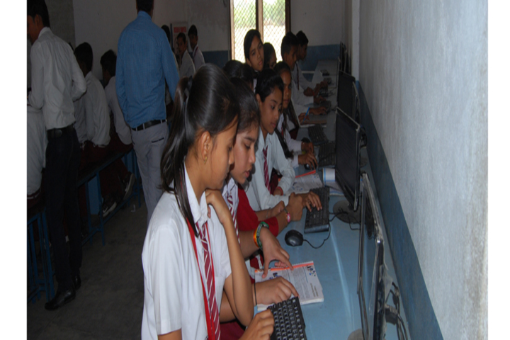 Pooja Public School-Computer Lab