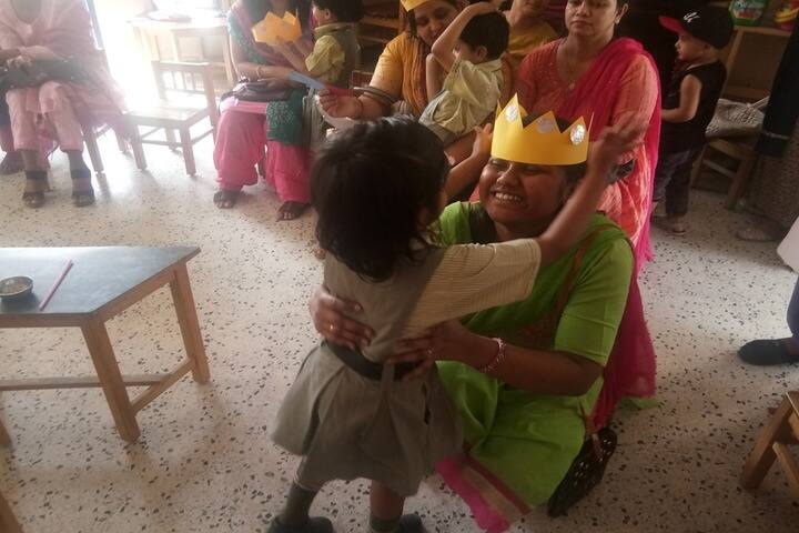 Pragyan School-Mothers Day