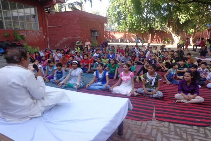 Premier International School-Yoga Day