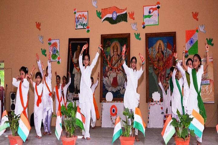 Pt Deen Dayal Upadhyaya Sanatan Dharma Vidyalaya-Independence Day