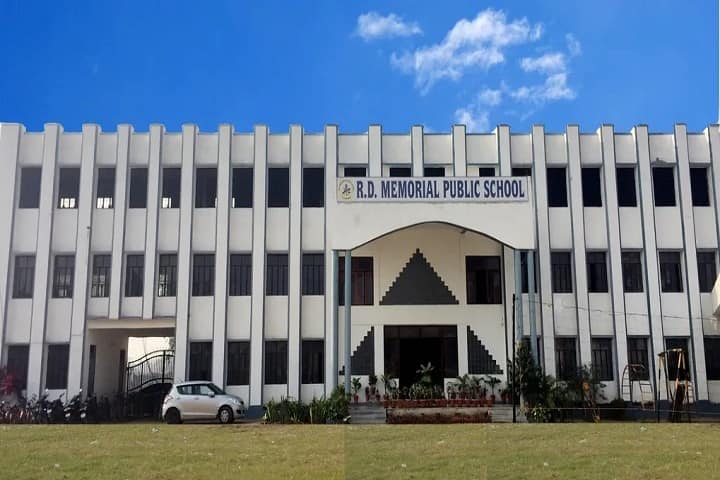 R D Memorial Public School-School Building