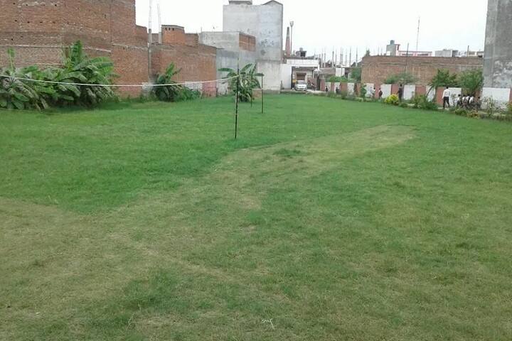 R D Memorial Public School-Garden