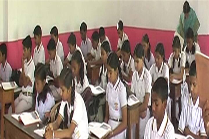 R K Mission School-Classroom