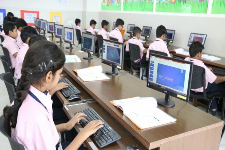 R V Public School-Computer Labs